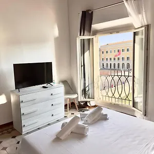 Affittacamere Lungarno, Pisa