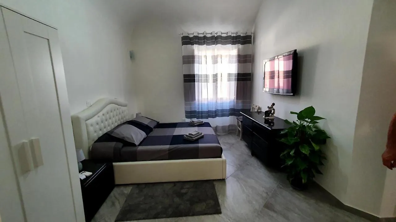 Rooms Cris Pisa Italy